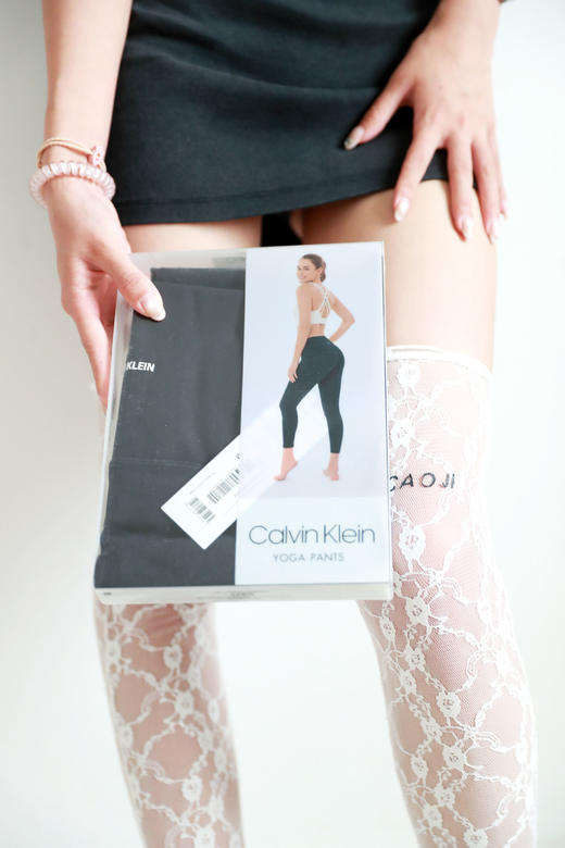 显瘦显腿长吖，主打一个臀腿比。后腿小标裸感运动瑜伽裤C060866 商品图8