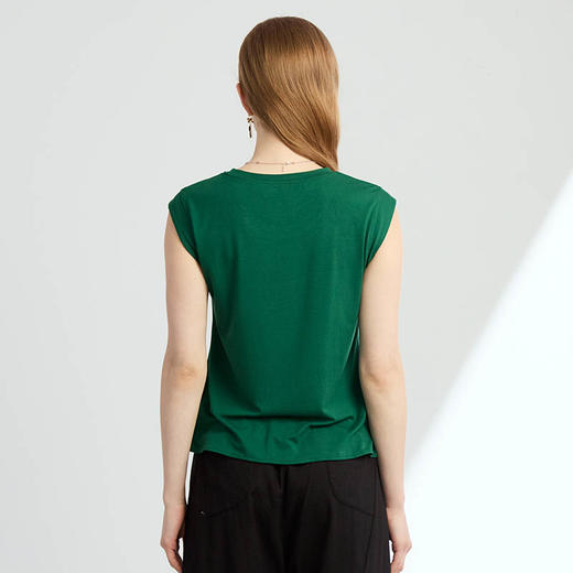 VIVIAN LIU R2447310 25春季女装圆领腰部捏褶不规则砍袖针织衫 商品图1