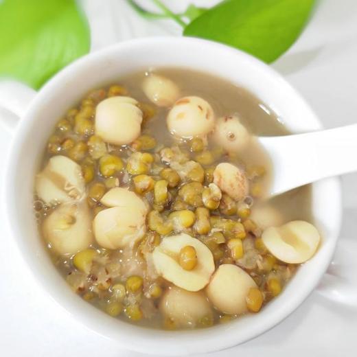 章丘【粉沙绿豆（老品种）】色泽翠绿，自然温润，颗粒饱满，粒大皮薄，豆香浓郁，沙糯可口，绝对的老品种绿豆，非转基因，原生态种植！ 商品图3