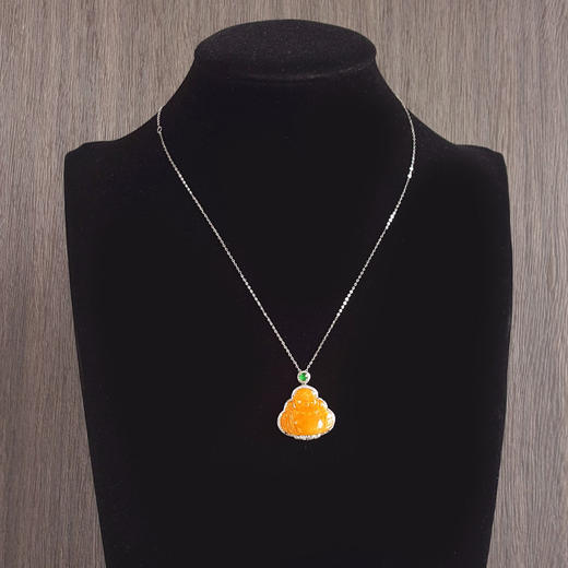 【天然正品】AU750白金镶钻镶天然糯冰种鸡油黄佛公造型翡翠（平安、吉祥）吊坠项链29.8*24.7*8.8MM（皆取最大值）女士现售价：4280！280525NJM13 商品图10