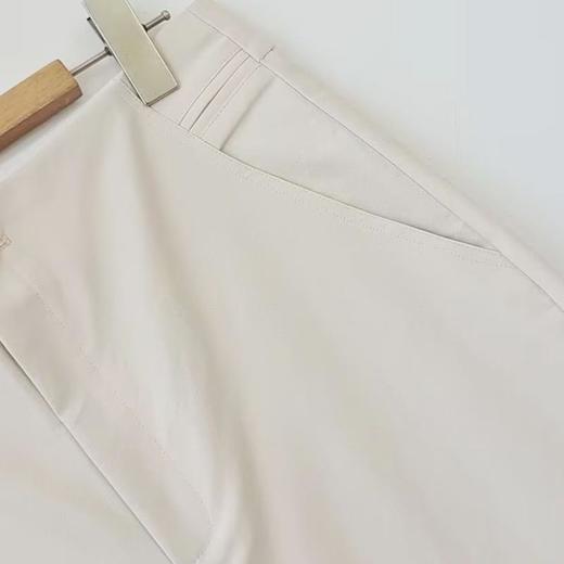 VIVIAN LIU V2515005 初春新款腰部前拉链系扣斜插兜显瘦休闲裤 商品图3