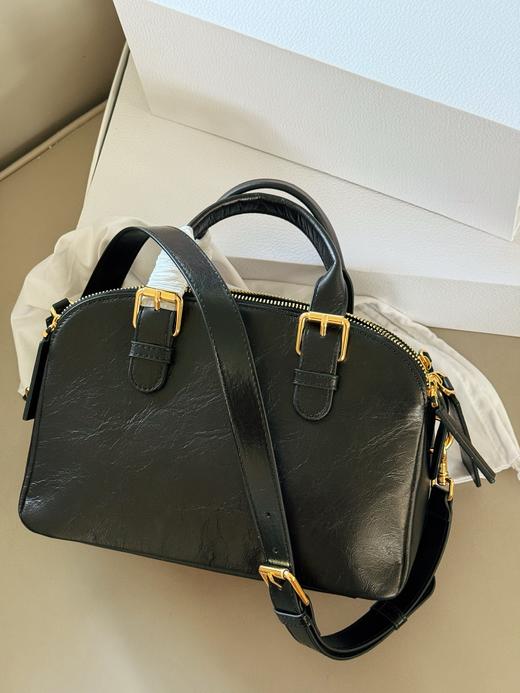 顶级免税版 VIP专柜体验 收到即官网同样 DIOR GRAND TOUR 复古摩登回归，街头感十足 油蜡皮真的拿捏住了我 大容量且柔软的多隔层手袋👜 旅行好搭子 商品图7