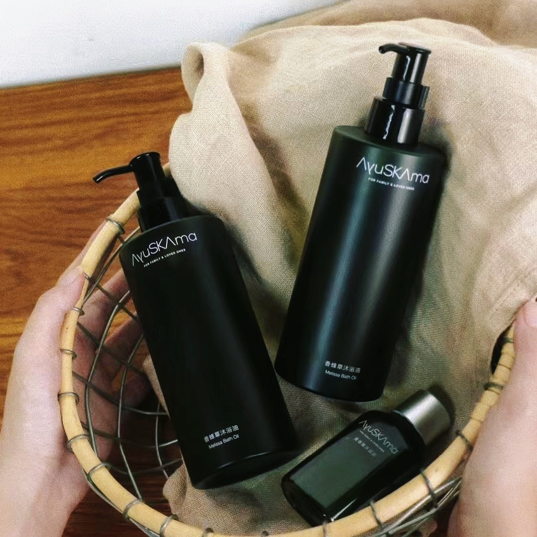 [屁侠.pippa]AyuSKAma 香蜂草沐浴油 358ml 单笔购买2瓶限时赠送58ml旅行装洗发水1支
