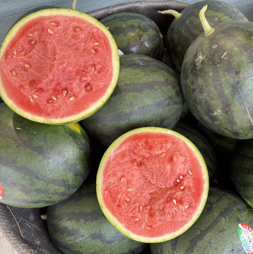 慕田佳宝无籽麒麟西瓜半个约5斤（整个拍2份） 商品图0