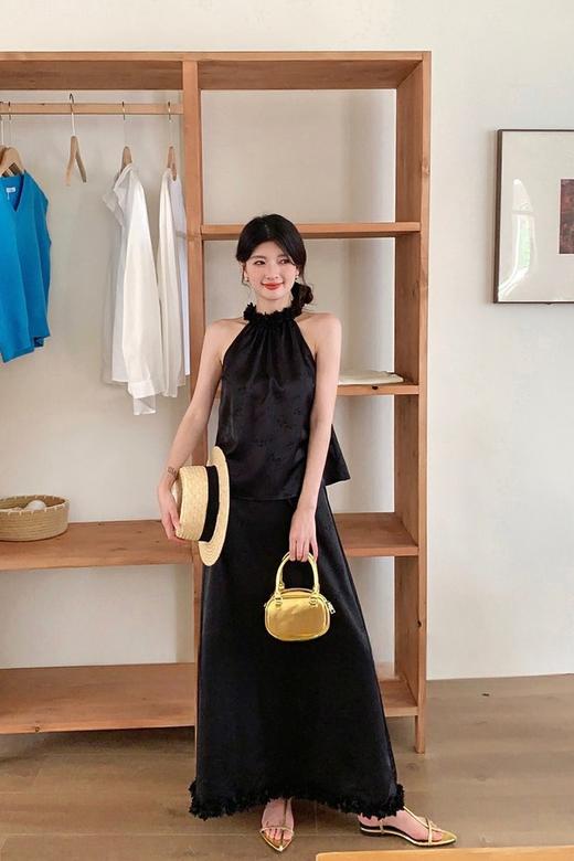 ELLA JADE 优雅立体花朵挂脖背心+高腰显瘦半身裙 20479 商品图5