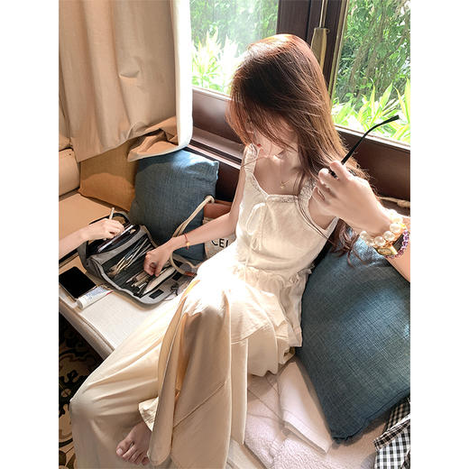 <曾小咸推荐>蕾丝花边背心阔腿休闲裤裙裤 商品图2