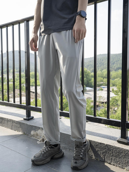 lu平替!2025新款70D尼龙机能冰感四面弹炒轻夏立体裁剪运动休闲户外直筒裤！ 商品图2