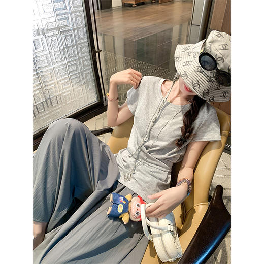 <曾小咸推荐>现货秒杀！腰间系带正肩短袖T恤 日常129.99 立减60 秒杀69.99！ 商品图1