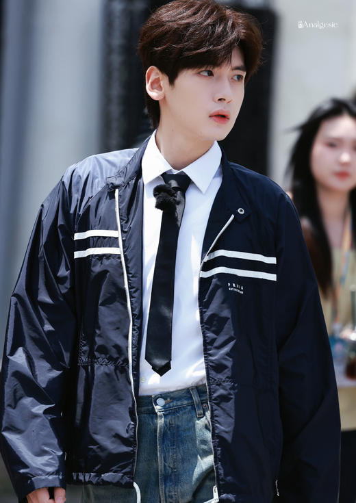 男款连帽夾克外套020 商品图1