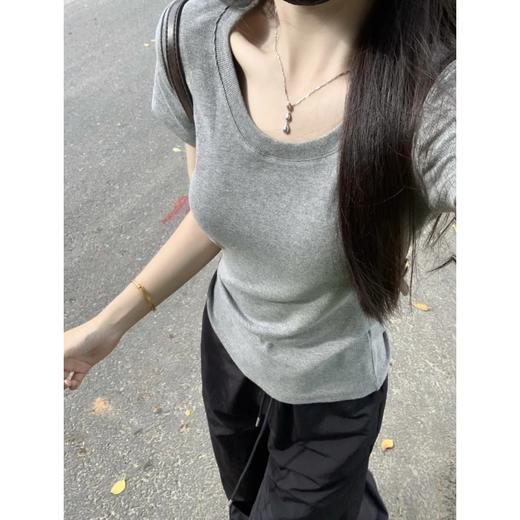 <曾小咸推荐> 6色正肩短袖 原价79/件  前2000单活动49/件 95/两件！【预售款，预计7-15天发货】 商品图11