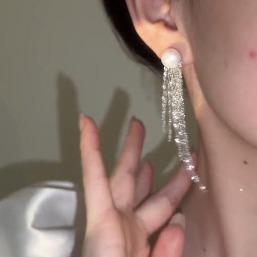 雀说 S925银色瀑布高级轻奢珍珠流光流苏耳环 1440 商品图2