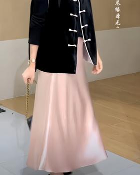 简约——醋酸光泽半裙