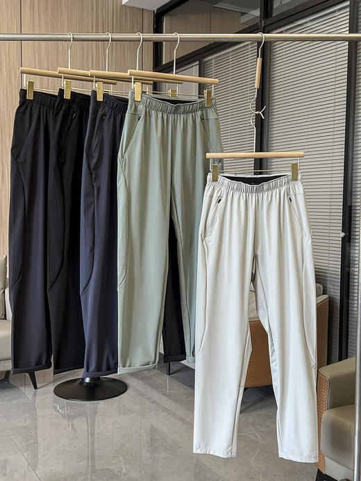 lu平替!2025新款70D尼龙机能冰感四面弹炒轻夏立体裁剪运动休闲户外直筒裤！ 商品图0