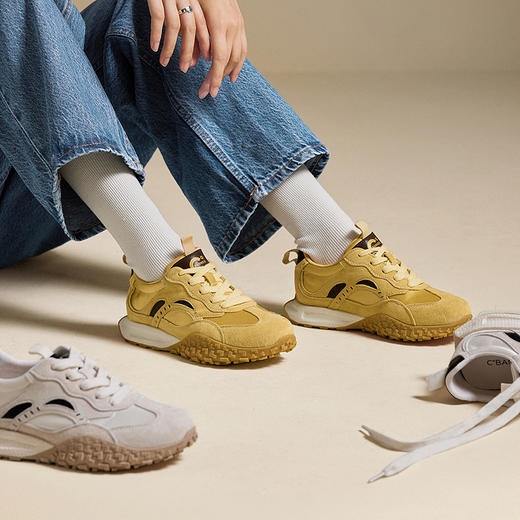 千百度厚底时尚德训鞋女款韩系增高复古运动休闲鞋A25405101 商品图1