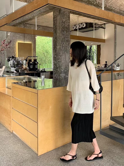 The R*w 极简主义亚麻针织衫 商品图1