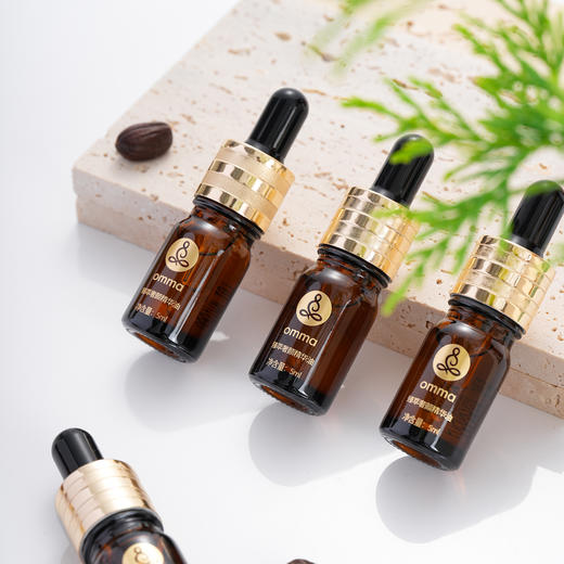 omma 臻萃奢颜脸部精华油5ml*12 商品图1
