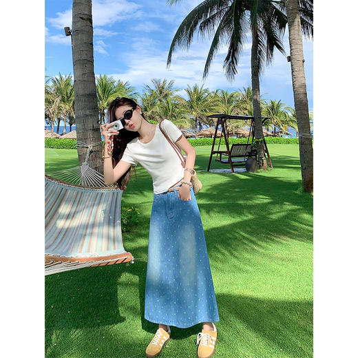 【189元任选2件】最后一波现货！后开叉小碎花半身裙 商品图2