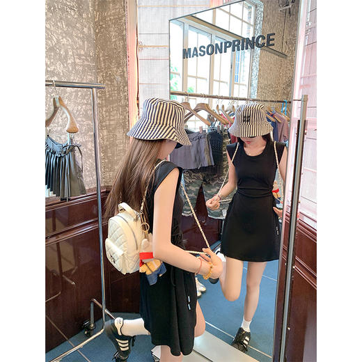 【169元任选2件】最后一波现货！2色侧边抽绳无袖连衣裙 商品图4