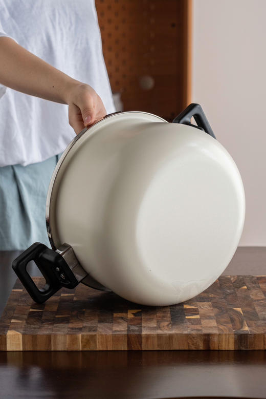 【意大利🇮🇹Venllory·陶瓷涂层不粘微压锅】🏆始于1836年Orvieto，知名厨具品牌，进口陶瓷涂层+精铁一体成型，耐用不沾，✅微压锁鲜技术，省时60%，营养全锁住！ 商品图2