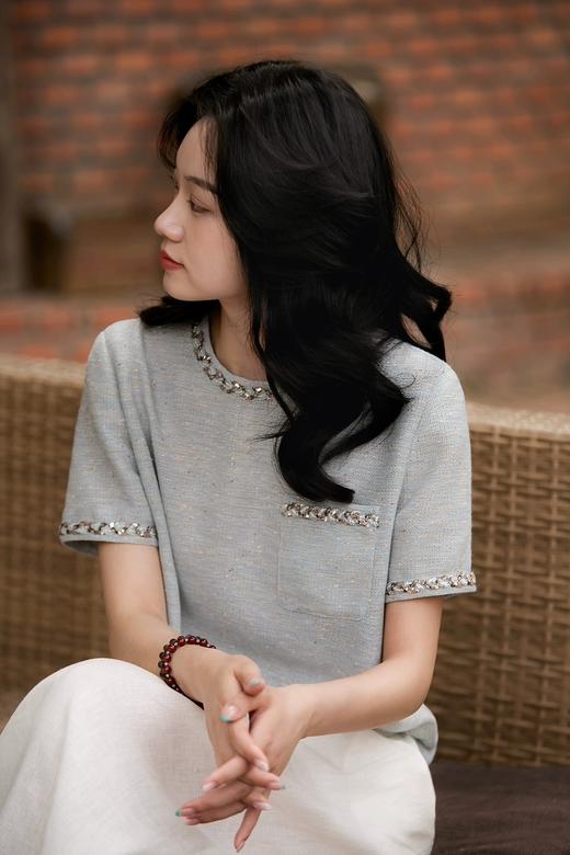 小香云粉金羽纱古法经纬绞纱纯手工珠片短袖上衣 商品图4