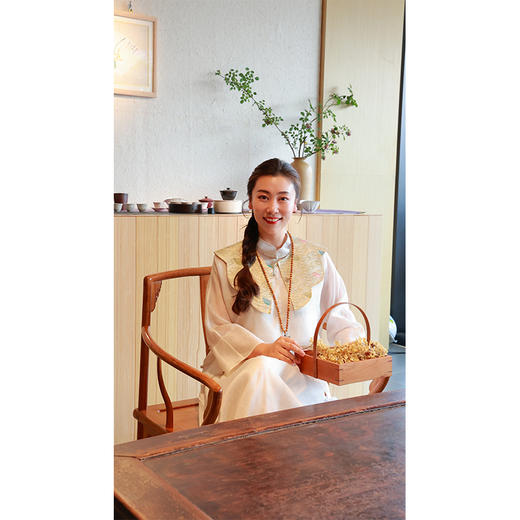 【2026东衣作】新中式云肩（25710043黄白游-高定款） 商品图2