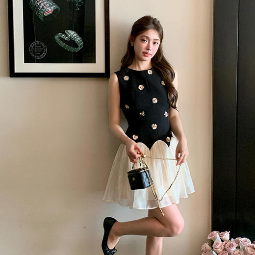 西遇富家千金风连衣裙女夏季新款法式名媛拼接无袖背心裙SS050920/SS050921 商品图0