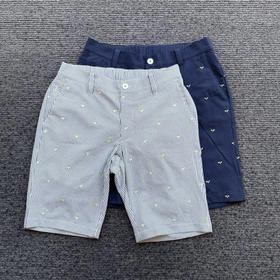 正品日单and per se 男士高尔夫短裤(腰部有松紧可以拉伸3-4cm左右)只有灰色M 码，腰围78。