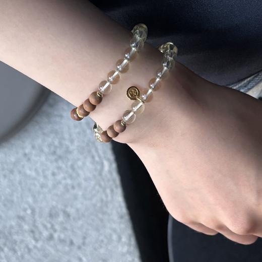 【甄珠贝】设计款宋代美学 黄水晶与老山檀双圈手串 925银配件 商品图7