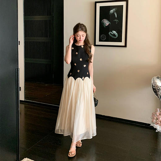 西遇富家千金风连衣裙女夏季新款法式名媛拼接无袖背心裙SS050920/SS050921 商品图1