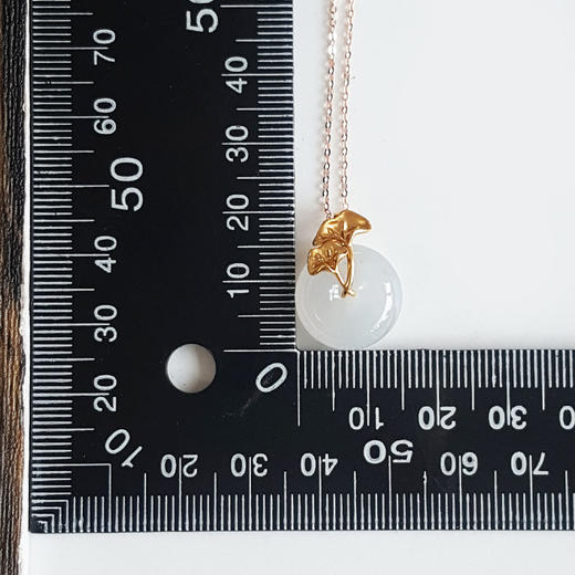 AU750黄金镶天然冰种白色平安扣造型翡翠吊坠项链19.9*15.4*6.4MM（皆取最大值）女士现售价：3680！090625XY12 商品图3