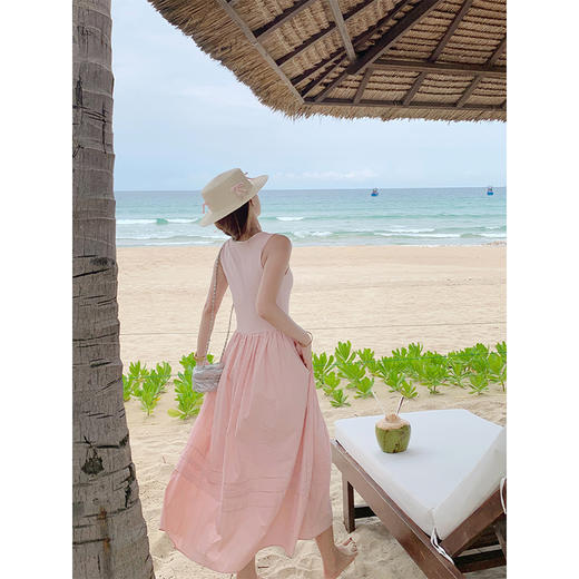 【189元任选2件】最后一波现货！粉色吊带连衣裙 商品图4