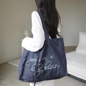 geemaa 菱格绣花牛仔单宁托特包