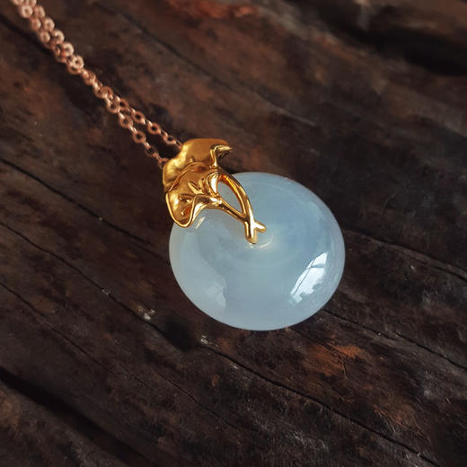 AU750黄金镶天然冰种白色平安扣造型翡翠吊坠项链19.9*15.4*6.4MM（皆取最大值）女士现售价：3680！090625XY12 商品图4