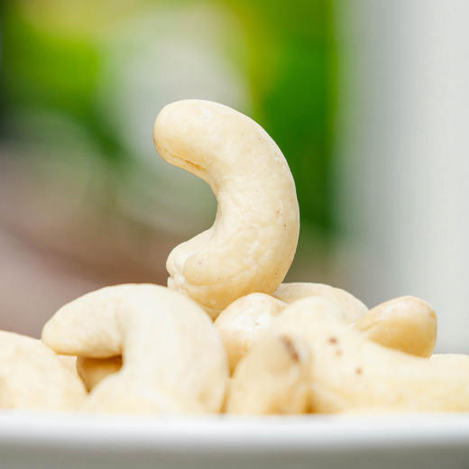 北纬纯净食品|38°越南原味生腰果仁不添加坚果零食送礼250g 商品图2