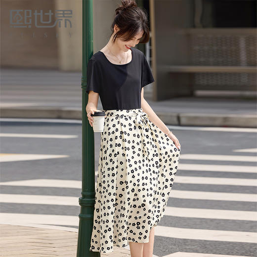 【专属特价】熙世界度假风短袖T恤拼接碎花连衣裙女夏季设计感假两件收腰裙子 商品图0