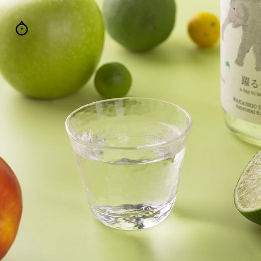 企鹅市集|日本若潮酒造 快乐的大象 果香风味麦烧酒720ml 香蕉青苹果 商品图4