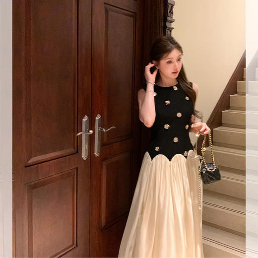 西遇富家千金风连衣裙女夏季新款法式名媛拼接无袖背心裙SS050920/SS050921 商品图3