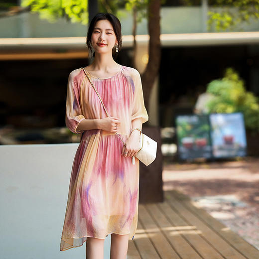 丁摩新品女装减龄飘逸款两件套彩虹晕染亮丝真丝连衣裙AL75005 商品图0