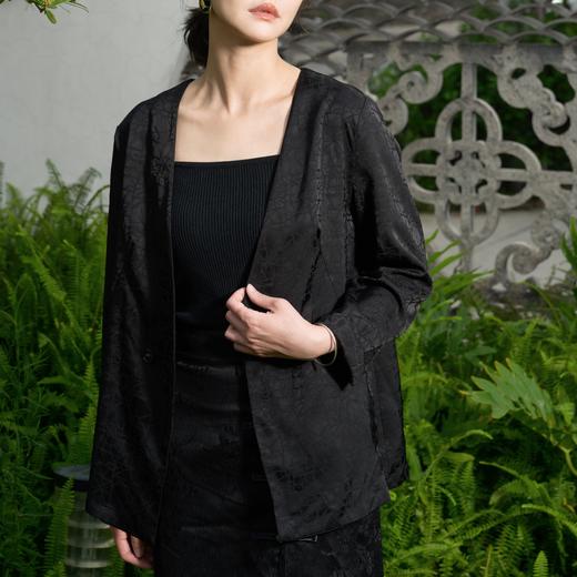 Hera Chole龟裂纹香云纱新中式服饰 | 东方手艺撑起女性的风雅，飘逸有风骨【预售3-7天发货】 商品图4