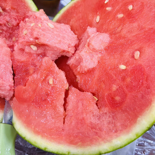 盘个瓜 甘美西瓜【单个6.5-7斤多】甜蜜多汁 商品图1