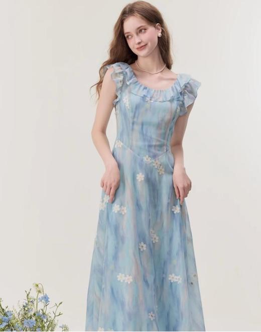 💜【618福利速抢❗️】穿出门被追着要链接的连衣裙❗️【AUChris氛围感连衣裙合集】来袭🔥 唯美浪漫、温柔高贵、简约显瘦、俏皮减龄🌸 好看不撞衫赚足回头率！  商品图3