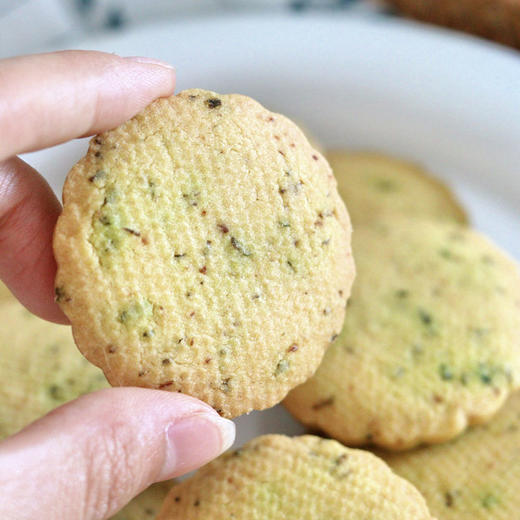 天鲜萌茯苓薏仁酥 240g/盒（20包）葱香鸡肉味 商品图3