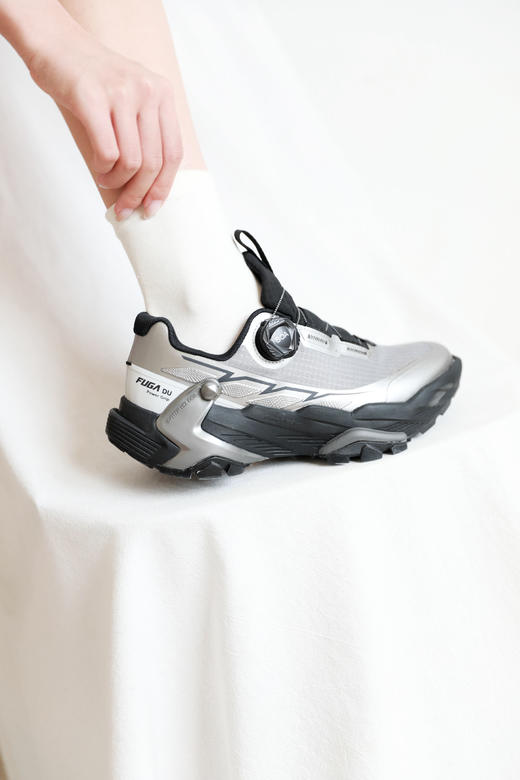 越野与跑步兼备+公司渠道。呼吸感户外专业爬坡徒步登山鞋C061068 商品图12