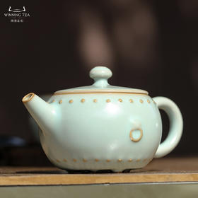 问鼎汝瓷鼎峰系列天青战鼓壶