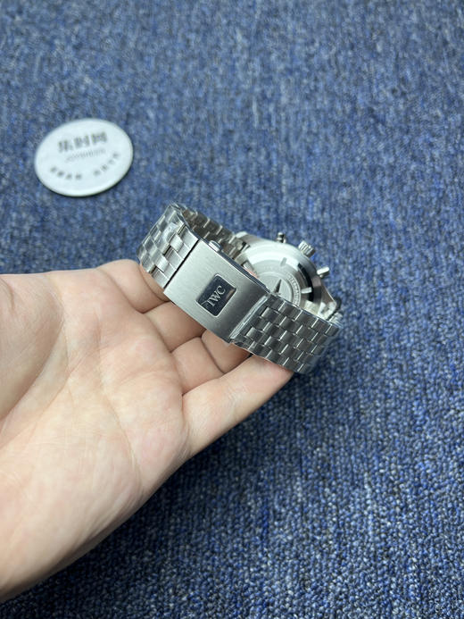 ZF经典臻品【驰骋高空 分秒必“真”】
万国飞行员计时系列 男士腕表 商品图6