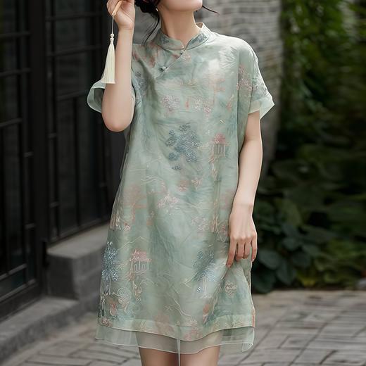 新中式国风服饰合集 ， 一共8款。有国风上衣、旗袍套装、旗袍连衣裙，款款都太优雅了。【3-7天发货】【G】 商品图4