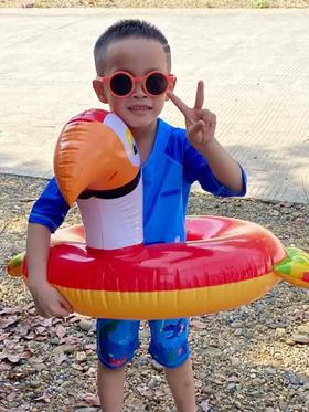 德国品牌kidland 鹦鹉游泳圈 4岁以上儿童  最大承重25kg 优质PVC原材料，不含双酚A，厚实柔软耐用，不易渗漏，无毒环保安全