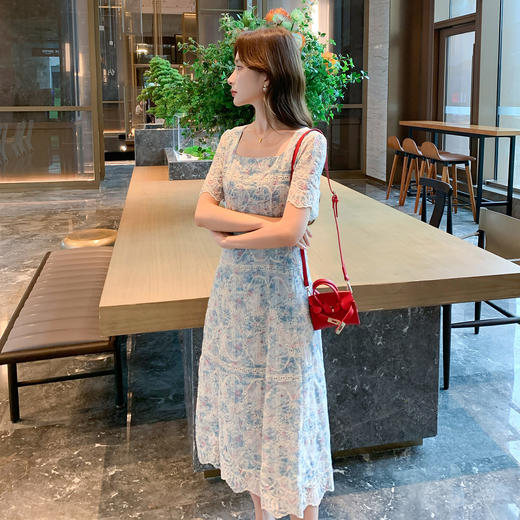 奢姿大码女装2025夏季法式高级方领重工长裙掐腰显瘦短袖连衣裙9952802186 商品图4
