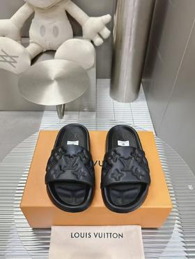 驴家 舒适简约浮雕拖鞋沙滩鞋（HC）