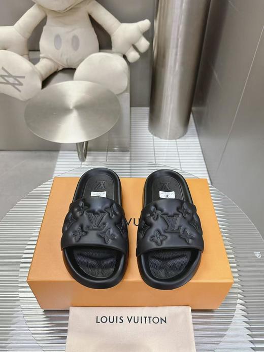 驴家 舒适简约浮雕拖鞋沙滩鞋（HC） 商品图0